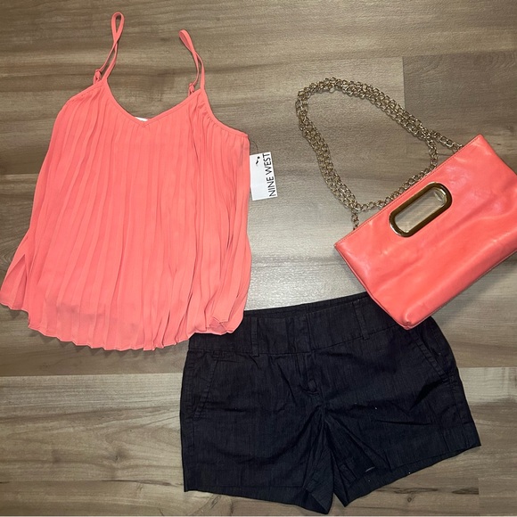 Nine West Coral Pleated Flowy Tank Top - Picture 2 of 4